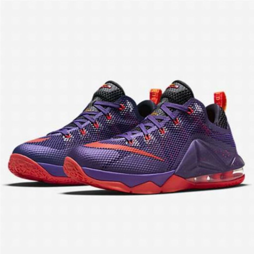 Nike Zoom Lebron 12 Low sz.7Y